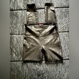 SPANX Black Sleek Leggings